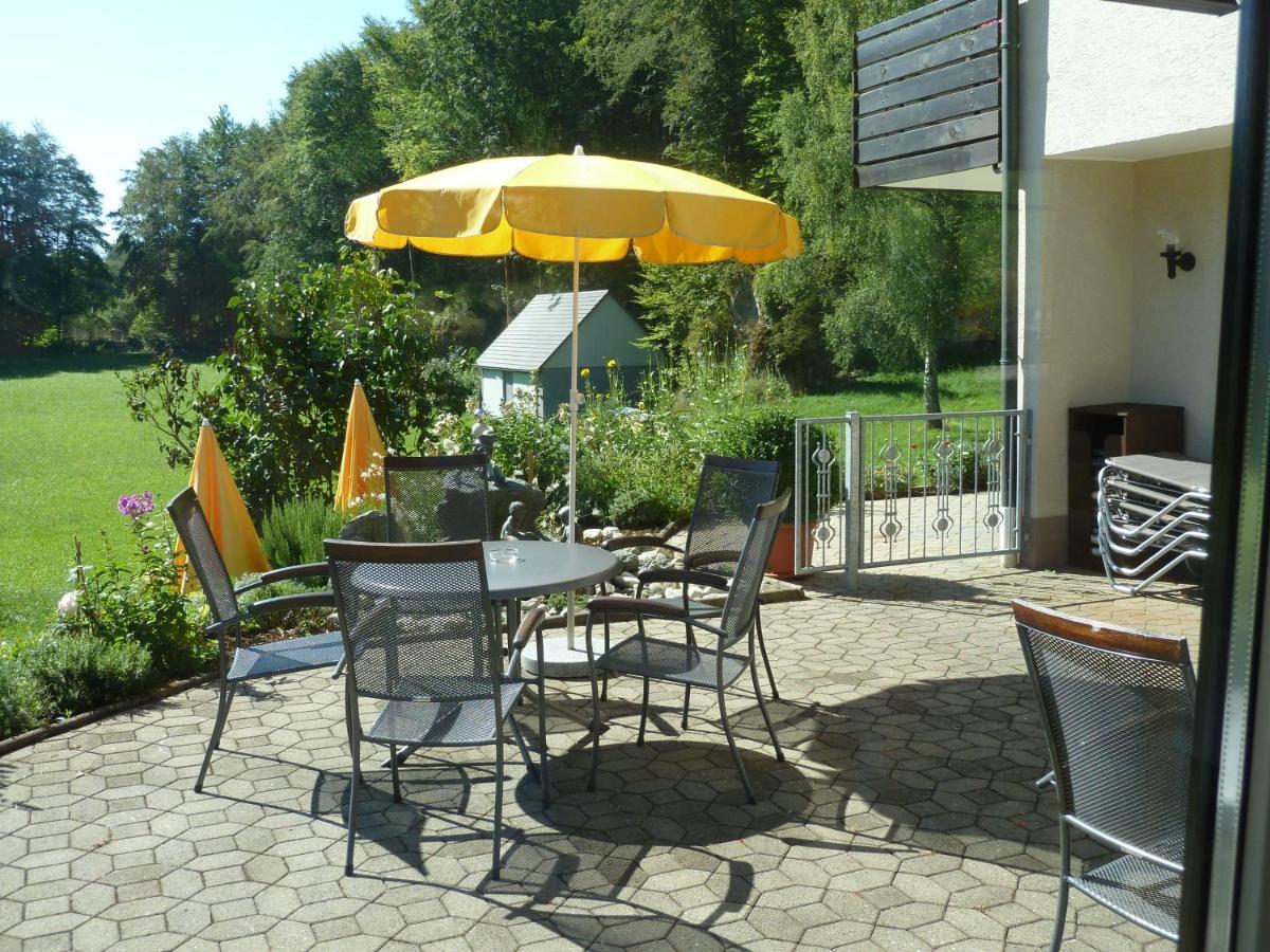 Gaestehaus Bruetting Obertrubach Exterior photo